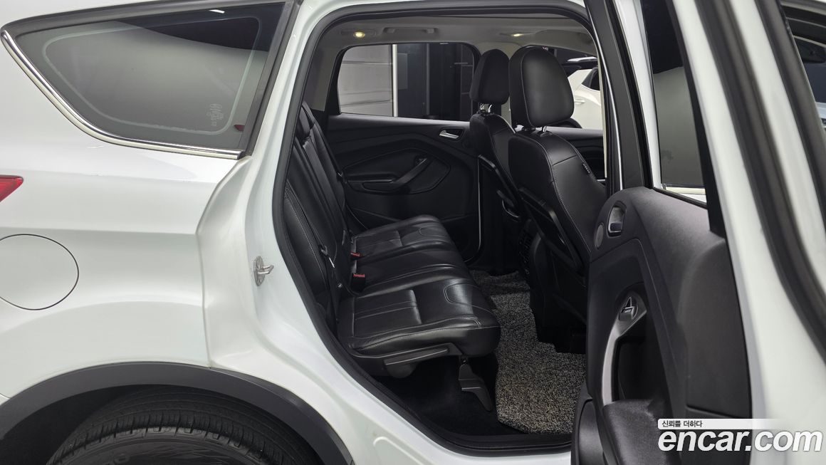 Ford Kuga 2016