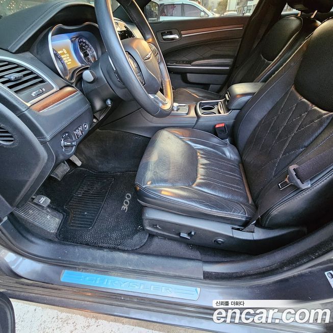 Chrysler 300C 2016
