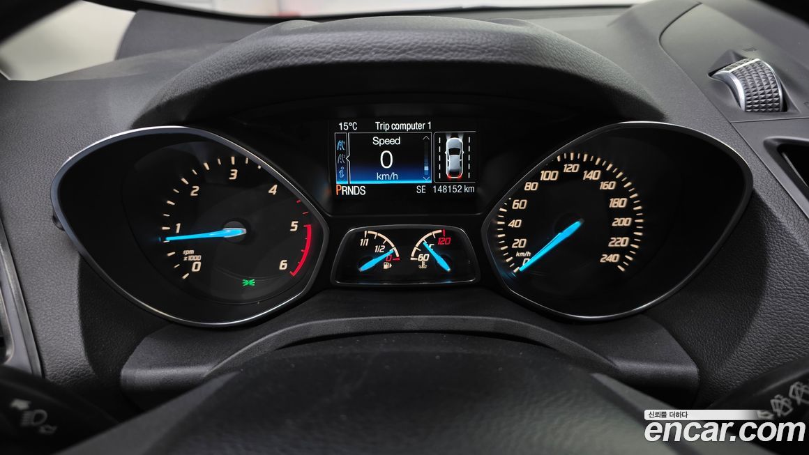 Ford Kuga 2016