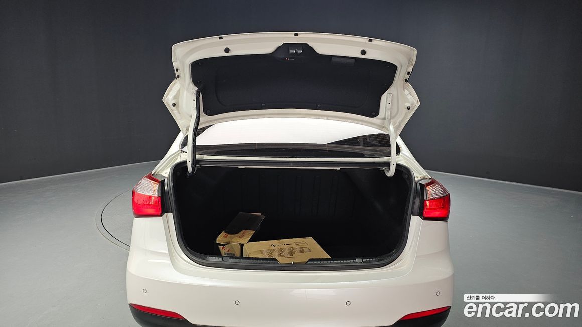Kia K3 2015