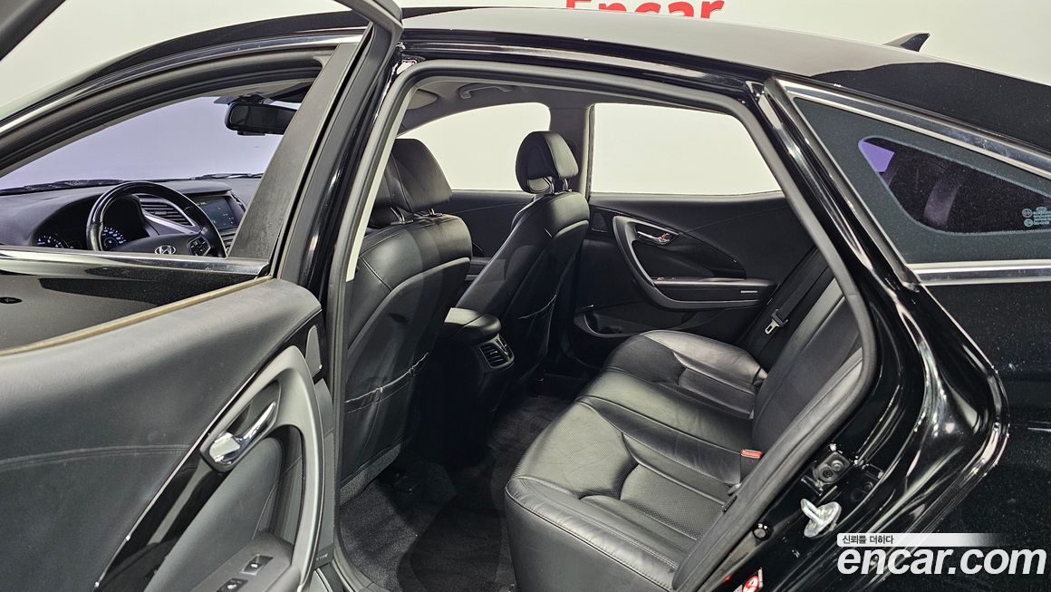 Hyundai Grandeur 2016