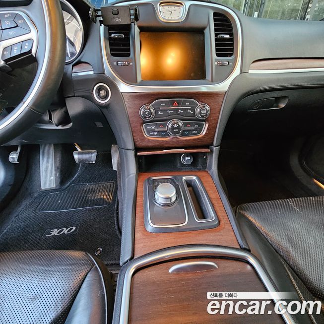 Chrysler 300C 2016