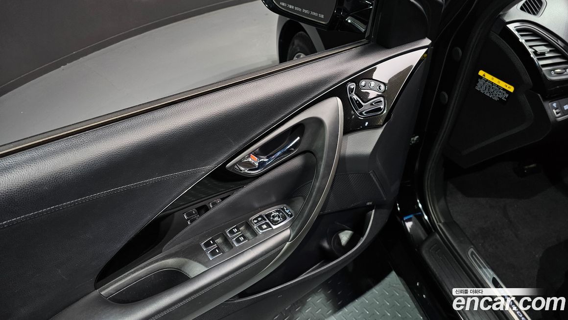 Hyundai Grandeur 2015