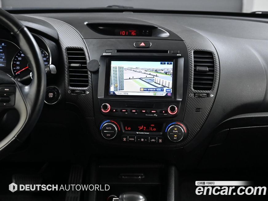 Kia K3 2013