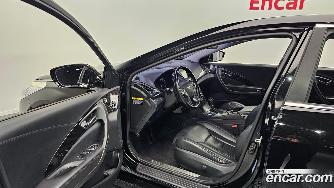 Hyundai Grandeur 2016