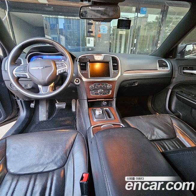 Chrysler 300C 2016