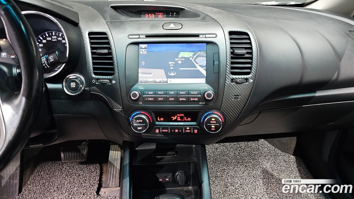 Kia K3 2015
