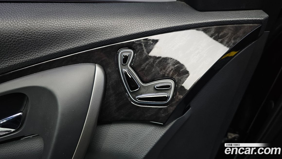 Hyundai Grandeur 2016