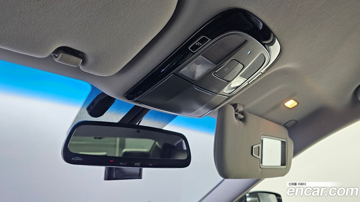 Hyundai Grandeur 2016