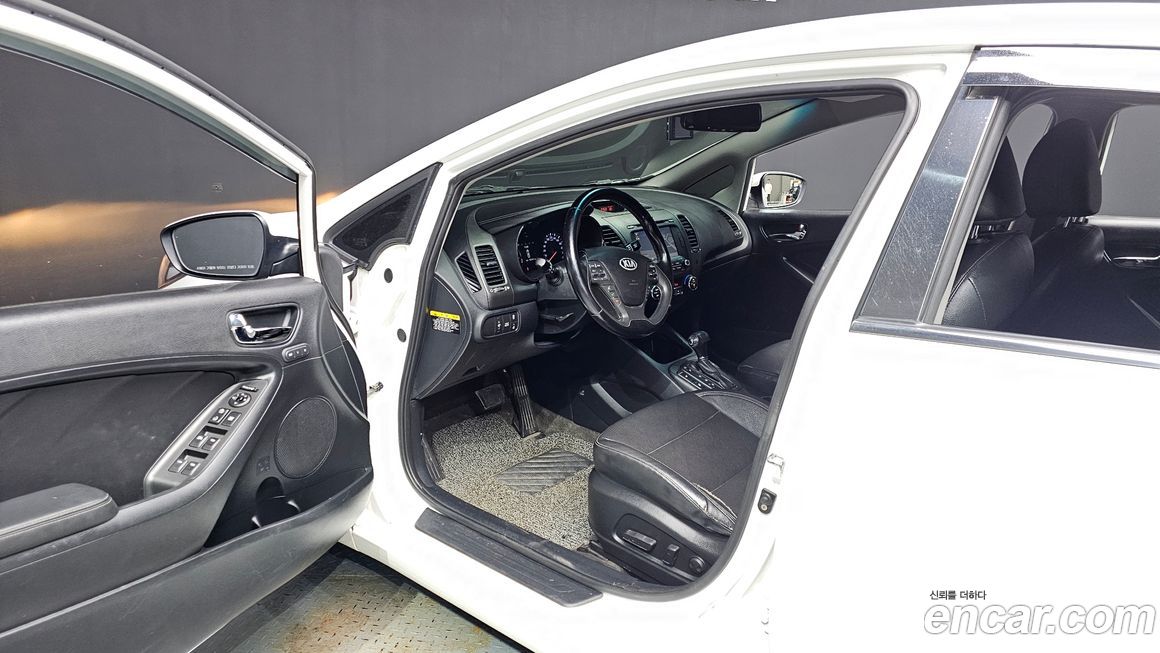Kia K3 2015