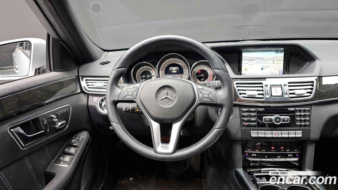 Mercedes-Benz E-Class 2014
