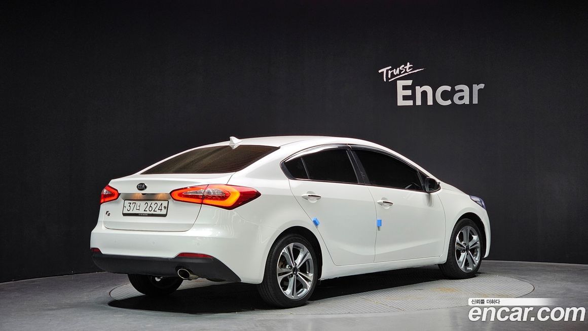 Kia K3 2015