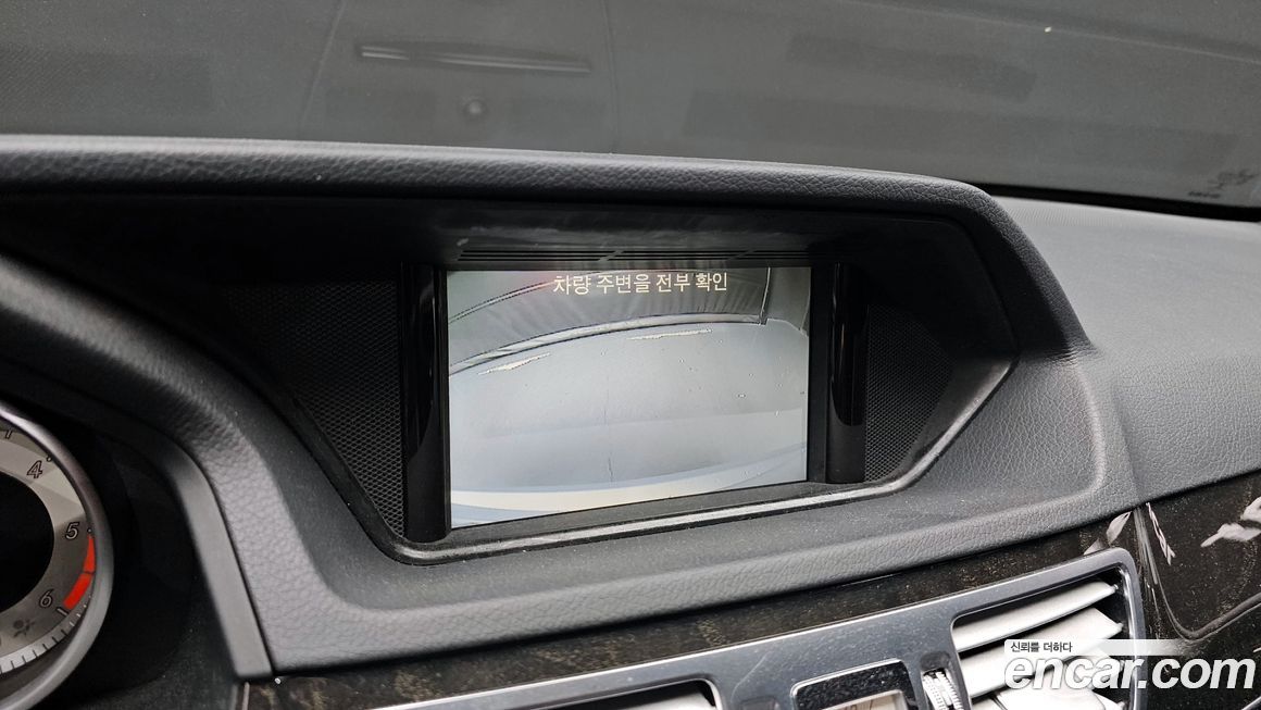 Mercedes-Benz E-Class 2014