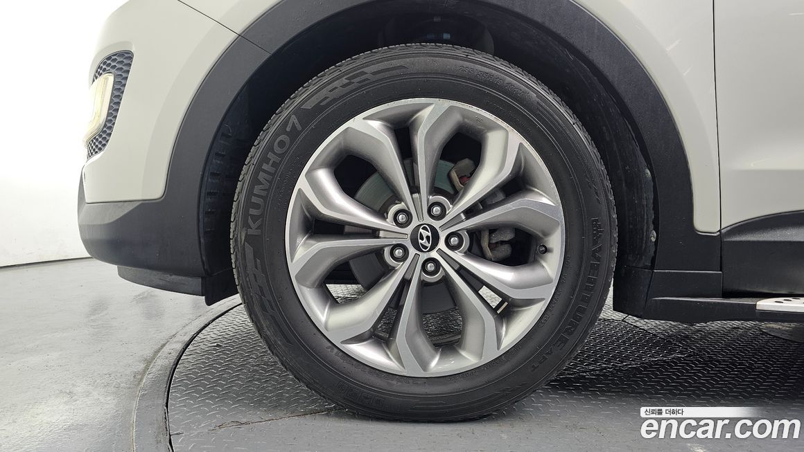 Hyundai Santafe 2013