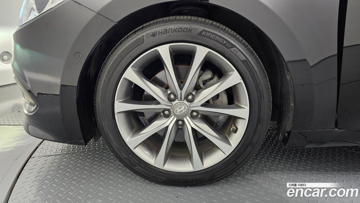 Hyundai Grandeur 2015