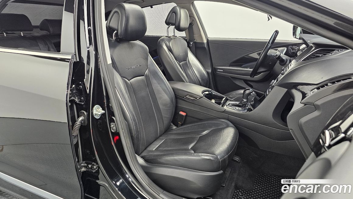 Hyundai Grandeur 2015