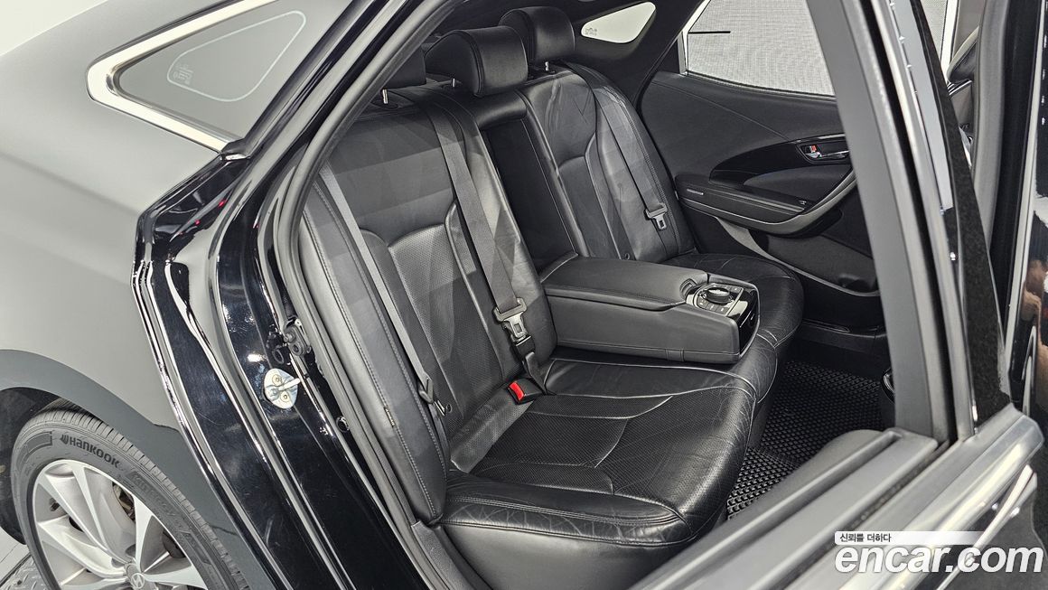 Hyundai Grandeur 2015