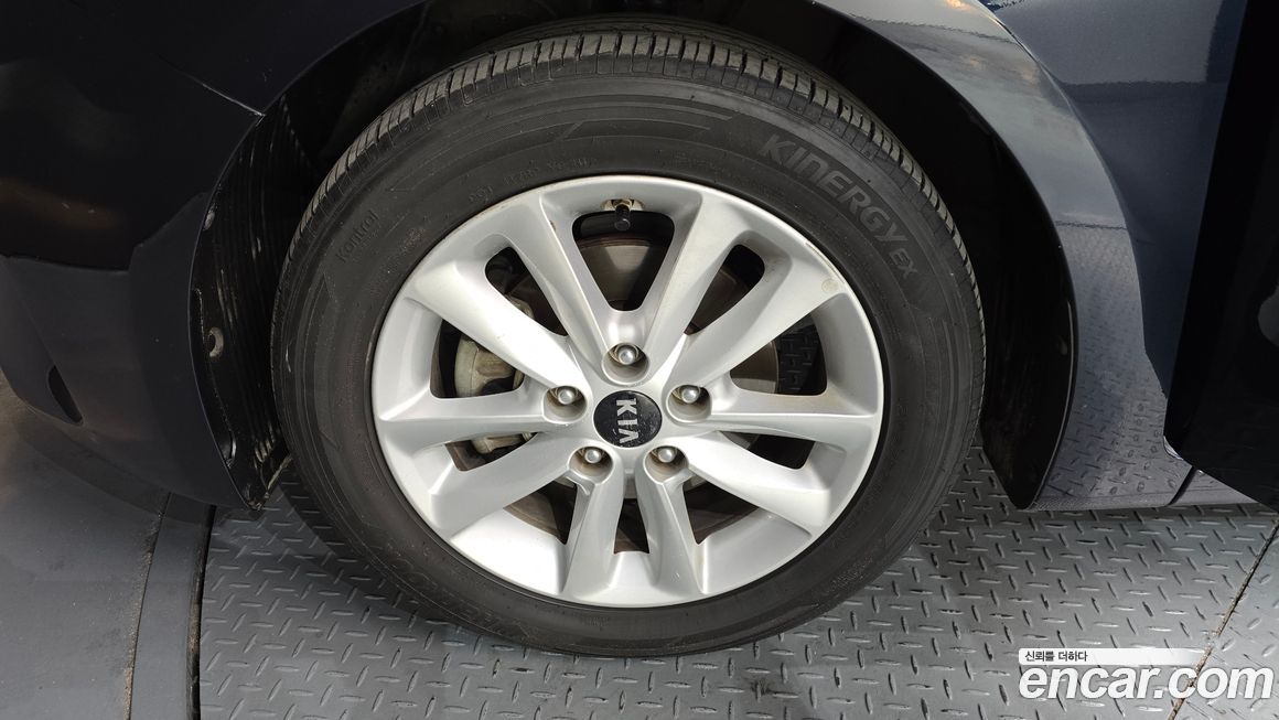 Kia K3 2017