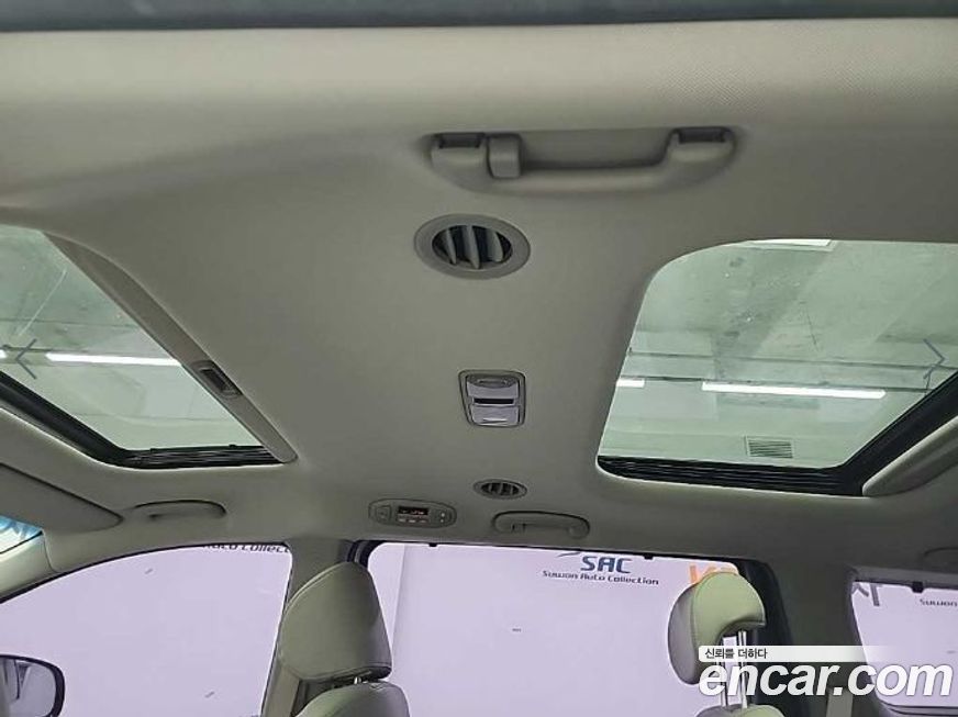 Kia Canival 2015