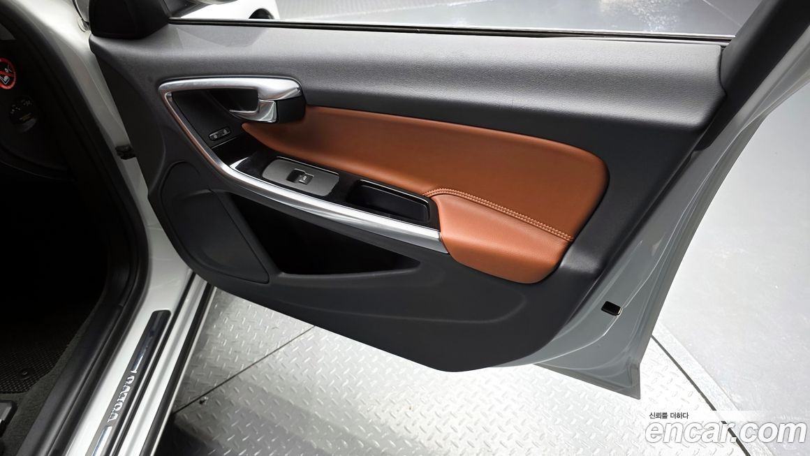 Volvo S60 2018