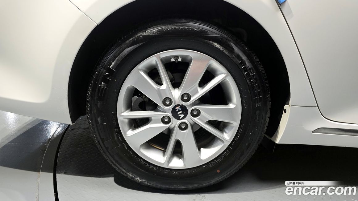 Kia K5 2016
