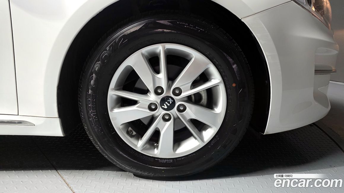 Kia K5 2016