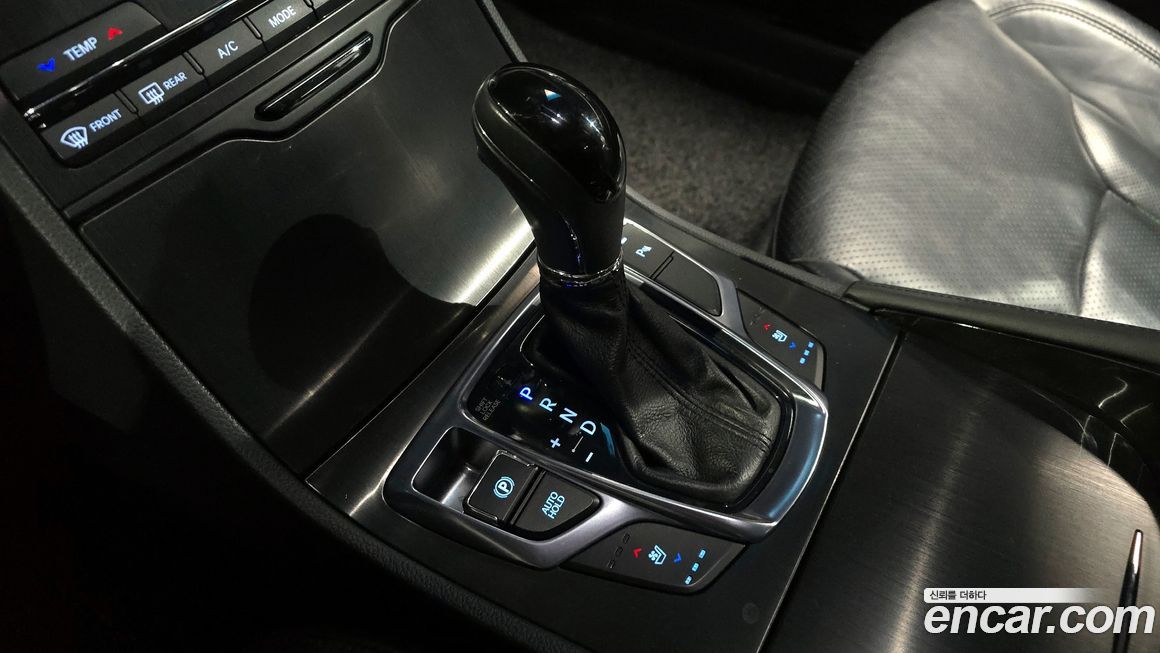 Hyundai Grandeur 2016