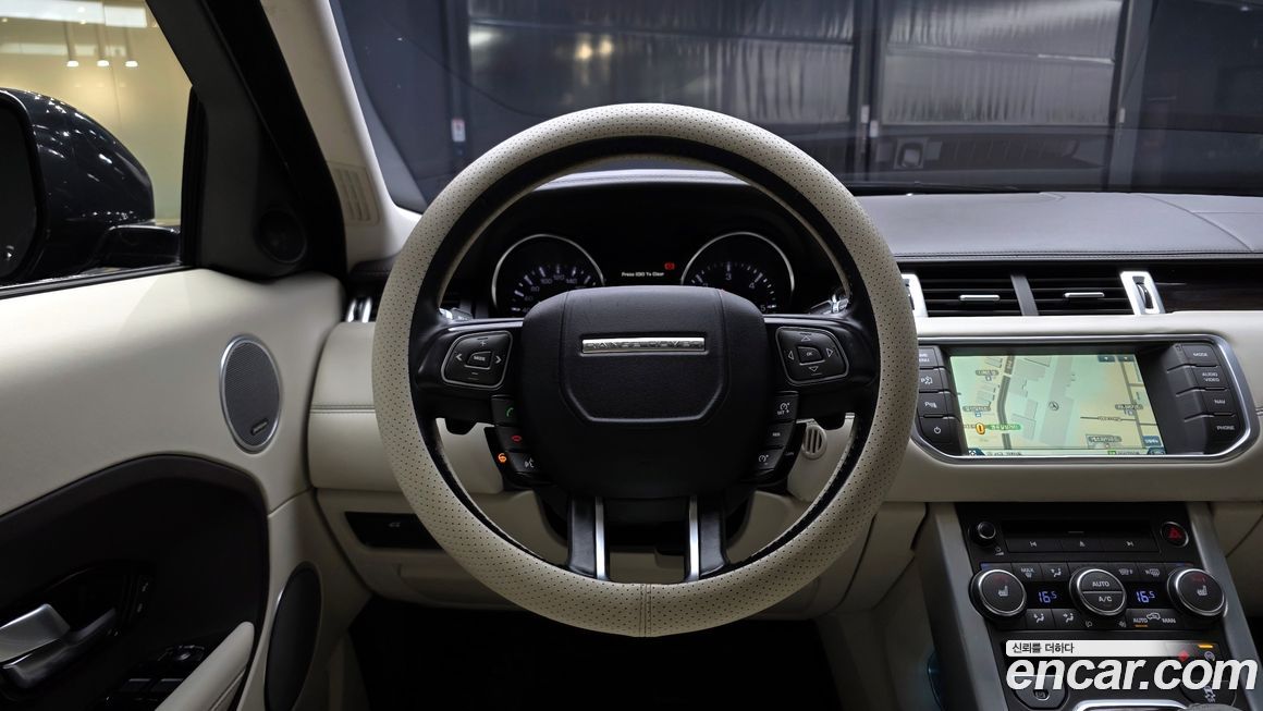 Land Rover Range Rover Evoque 2015