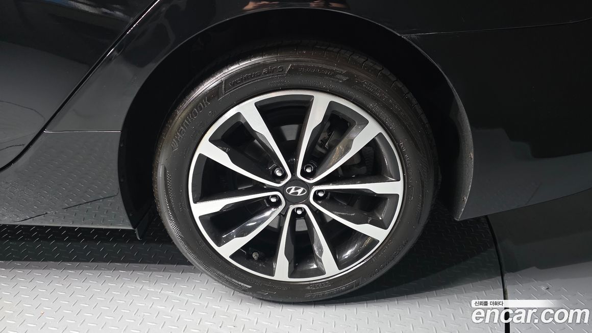 Hyundai i40 2016