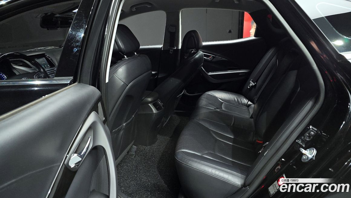 Hyundai Grandeur 2016