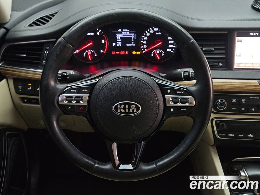 Kia K7 2016