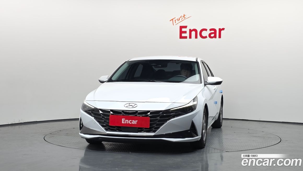 Hyundai AVANTE 2022