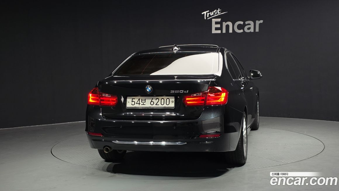 BMW 3-Series 2015