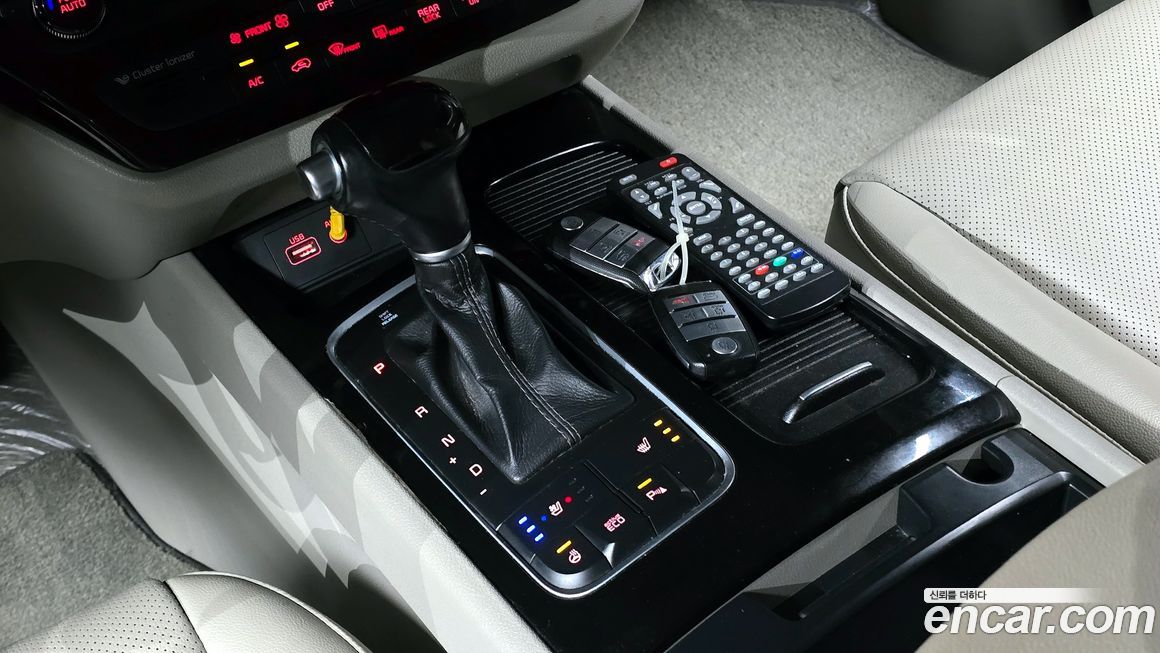 Kia Canival 2015
