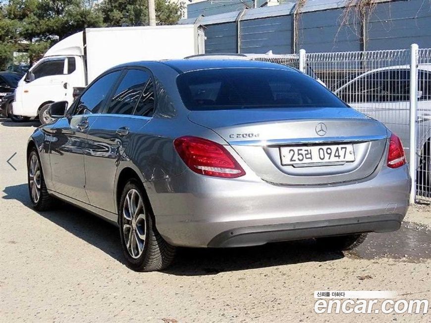 Mercedes-Benz C-Class 2016