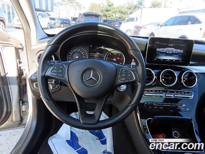 Mercedes-Benz C-Class 2016