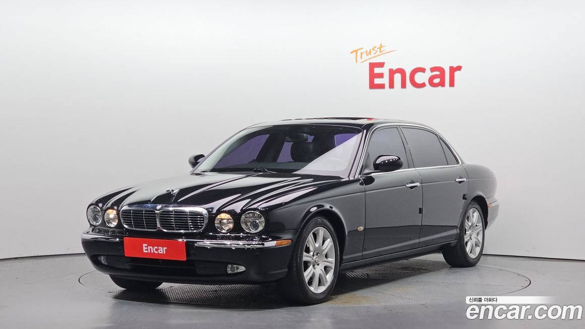 Jaguar XJ-8 2005