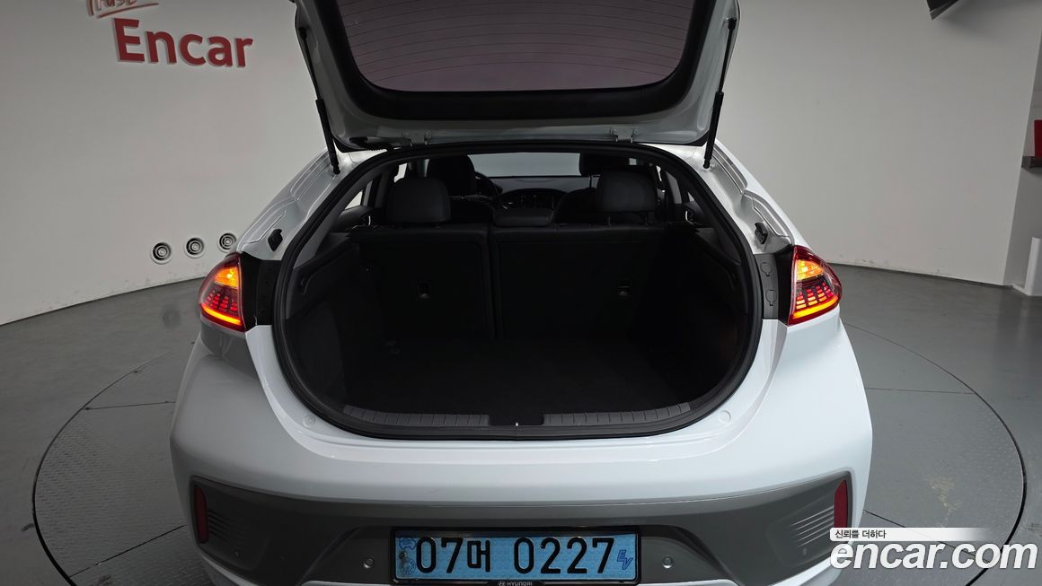 Hyundai Ioniq 2017