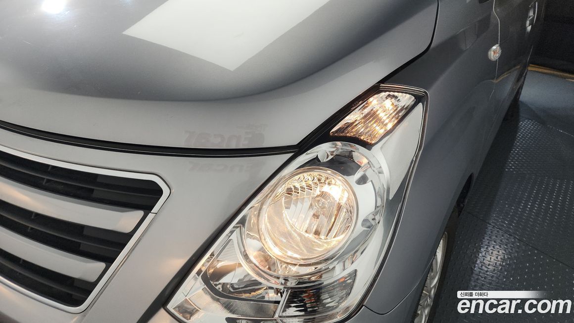 Hyundai Starex 2018
