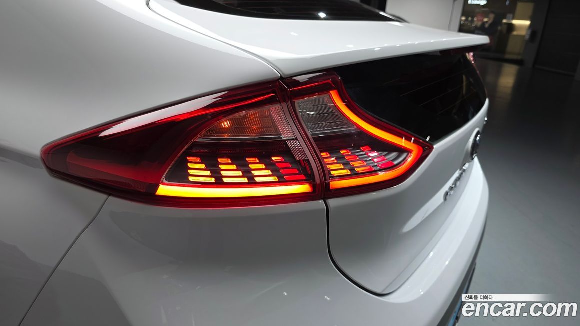Hyundai Ioniq 2017
