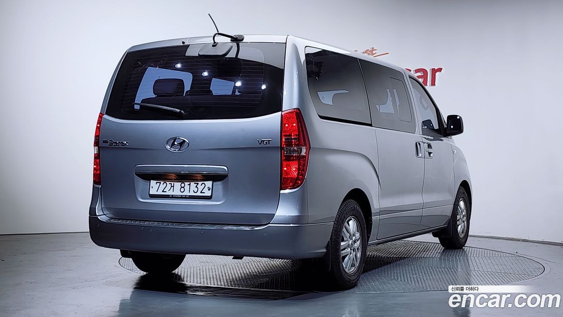 Hyundai Starex 2018