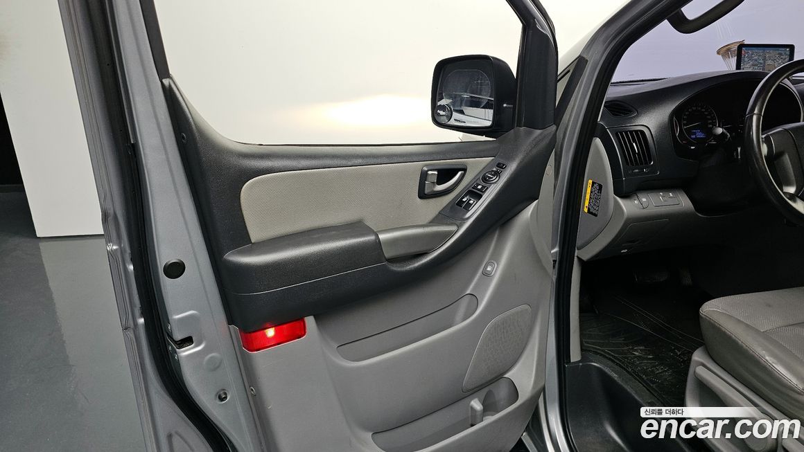 Hyundai Starex 2019
