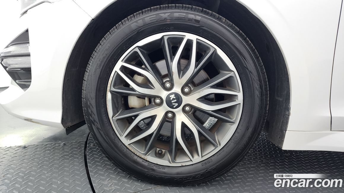 Kia K5 2021