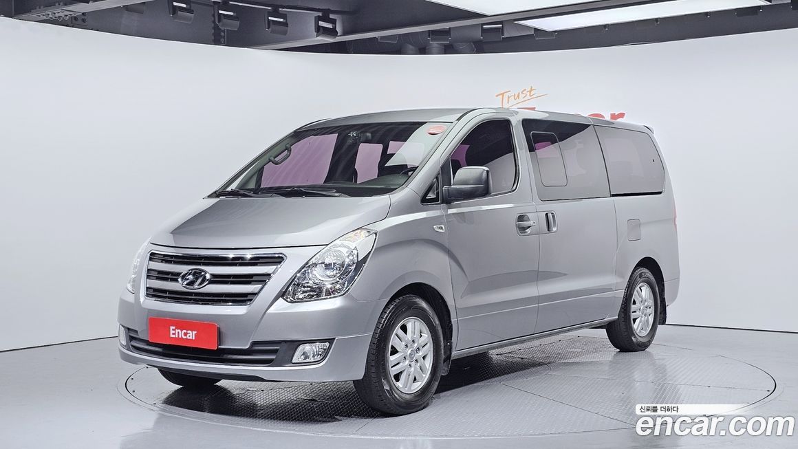 Hyundai Starex 2018