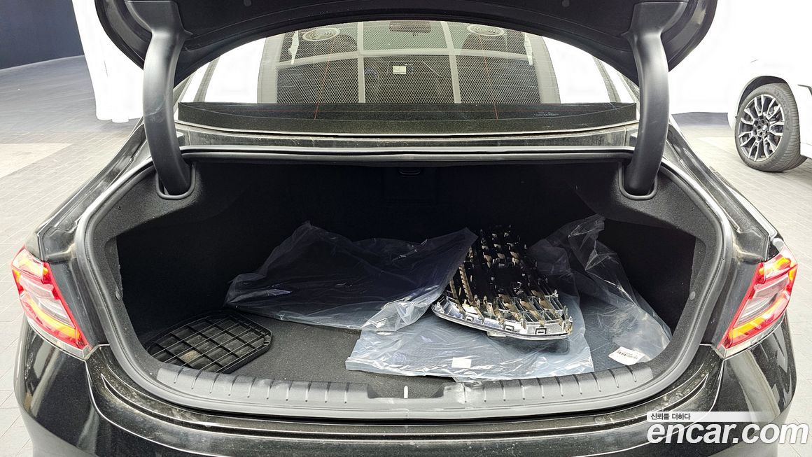 Hyundai Grandeur 2017