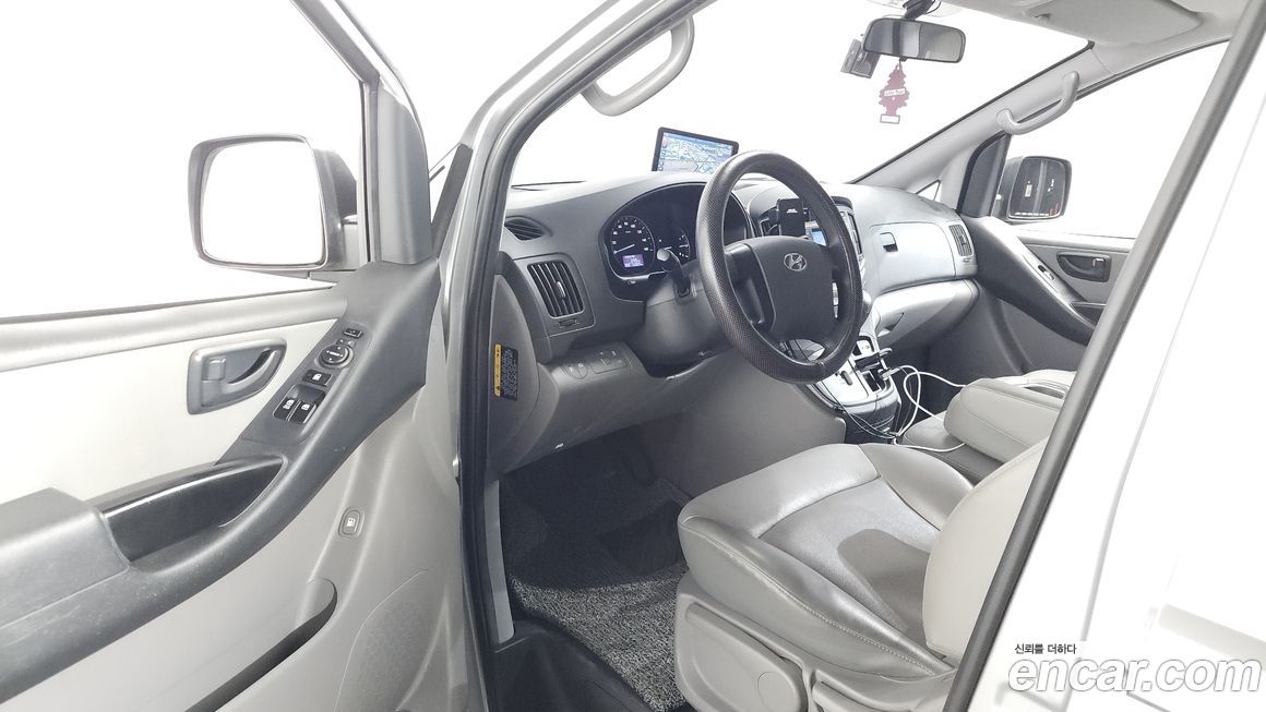 Hyundai Starex 2018