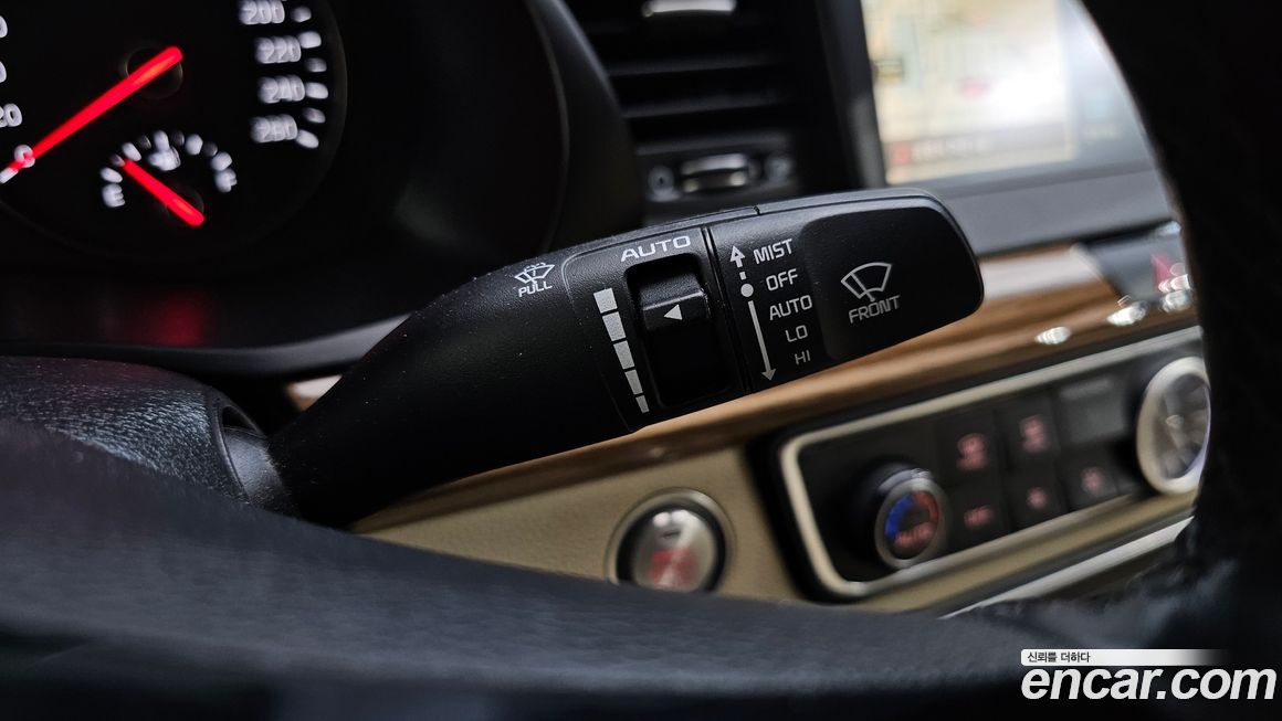 Kia K7 2016