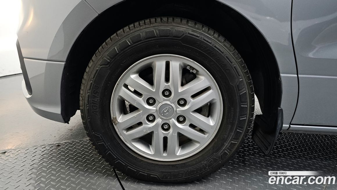 Hyundai Starex 2019