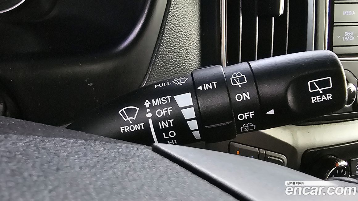 Hyundai Starex 2019