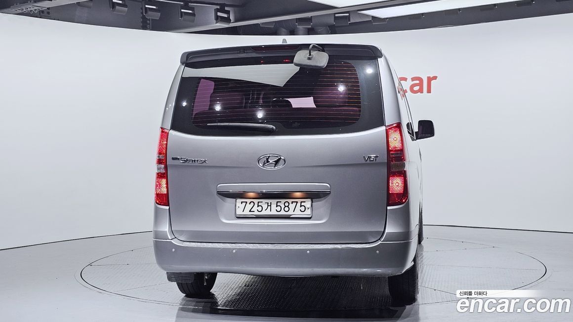 Hyundai Starex 2018